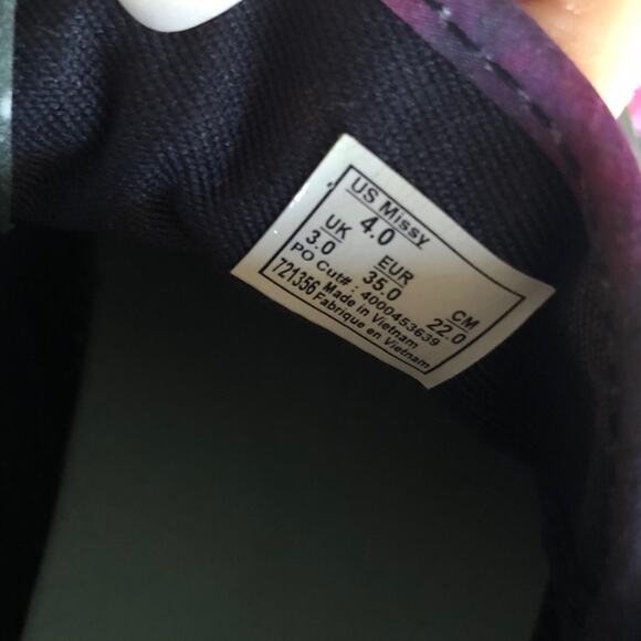 Vans Galaxy Pattern Shoes Missy Size 4 - Picture 8 of 8